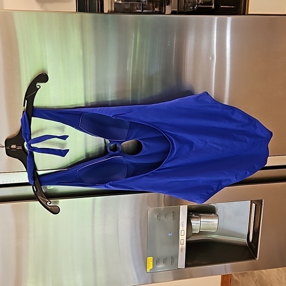 💕SEA LEVEL Eco Essentials Keyhole Halter One Piece Swimsuit Cobalt Blue 12 NWT - Picture 8 of 15